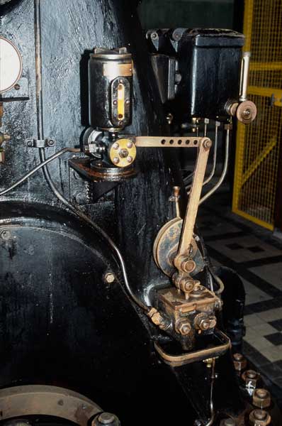 Moteur thermique à combustion interne. Détail : système de graissage.