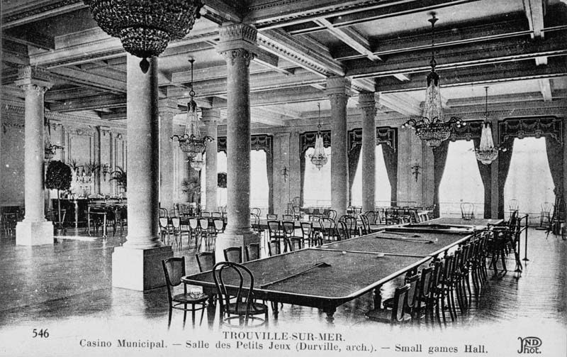 546. Trouville-sur-Mer. Casino Municipal. - salle des Petits Jeux (Durville, arch.) (rez-de-chaussée : N° 10).- Carte postale, ND Phot., n.d., vers 1912, n. et b., 13,7 x 8,8 cm. (Collection particulière Michel Barillet, Trouville-sur-Mer).