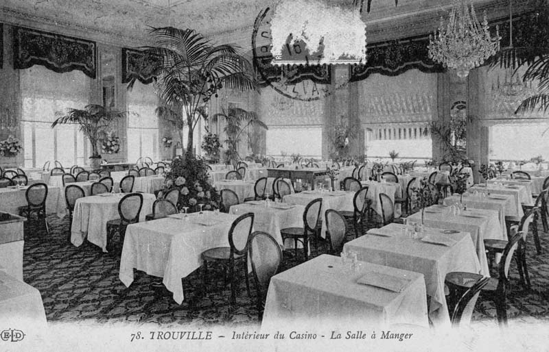 78. Trouville - Intérieur du Casino - La Salle à Manger [rez-de-chaussée : n° 5].- Carte postale, E.L.D. éd., n.d., vers 1912, n. et b., 13,7 x 8,8 cm. (Collection particulière Michel Barillet, Trouville-sur-Mer).