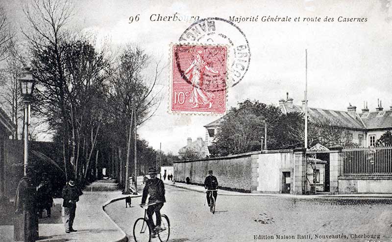 Établissement administratif dit hôtel de la Majorité