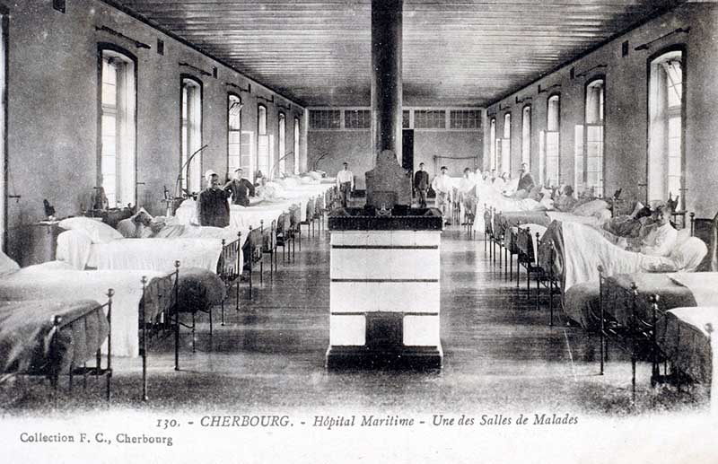 130 Hôpital Maritime - Une des Salles de Malades.- Carte postale, Collection F. C., Cherbourg. (AD Manche. Série FI).