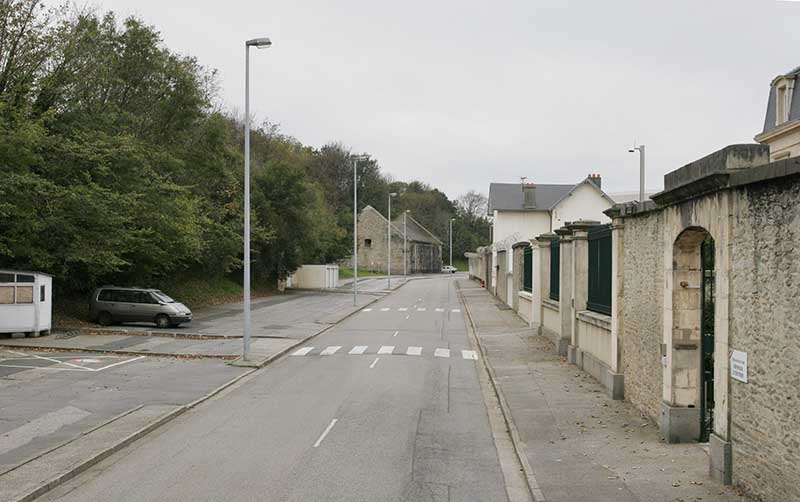 Vue de l'ancienne rue Militaire, actuellement boulevard Labretonnière, prise du sud-est.