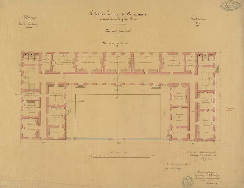Projet des bureaux du Commissariat à construire sur la place Bruat. Bâtiment principal plan du rez-de-chaussée.- Dessin à l'encre et aquarelle sur calque de Brosselin (ingénieur civil), 52 x 68 cm, 16 décembre 1859. (Ministère de la Défense, service historique de la Marine, Cherbourg-Octeville. 2K 1358).