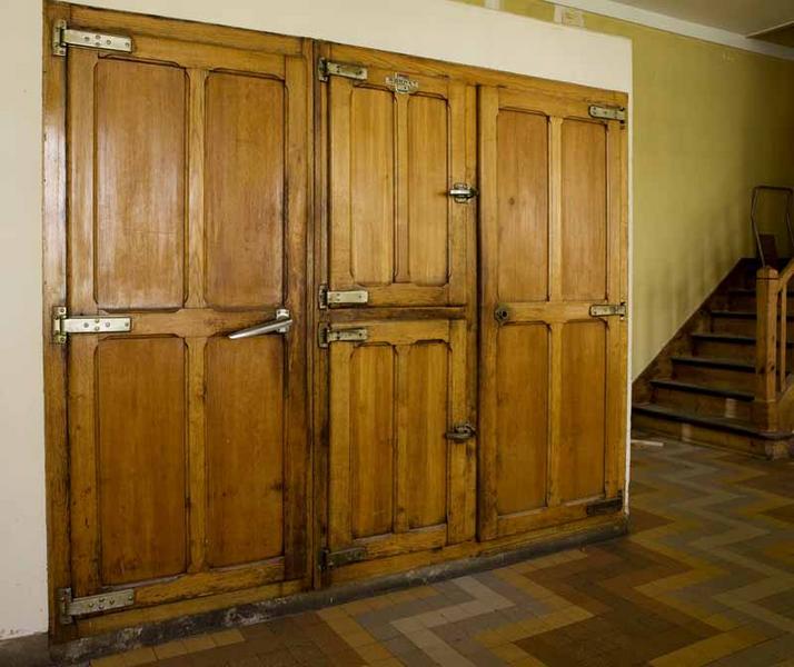 Cuisine centrale. Vue intérieure : chambre froide.