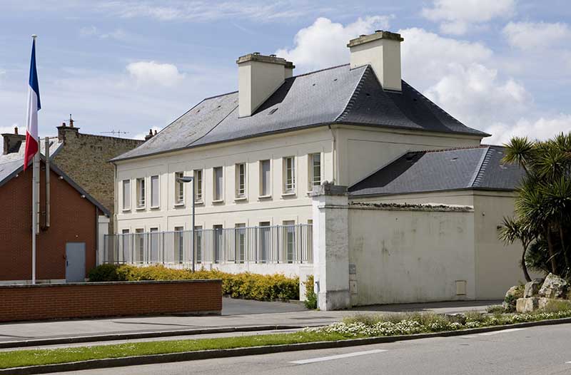 Pavillon est des officiers. Vue prise du nord-est.