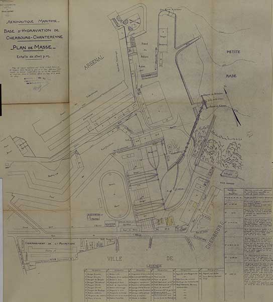Plan de masse au 1er mai 1932.- Dessin au crayon et à l'encre sur papier, 36 x 46 cm. (Ministère de la Défense, service historique de la Marine, Cherbourg-Octeville. 3K 542).