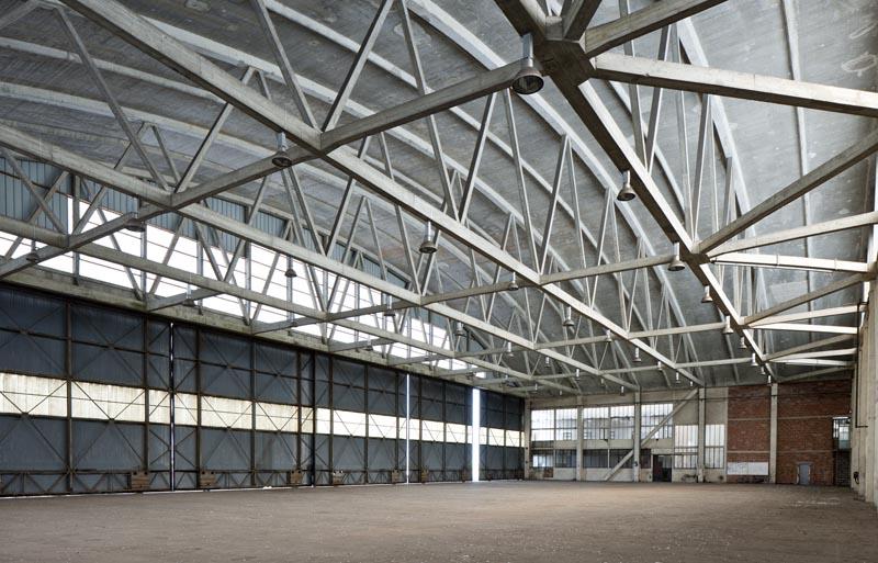 Vue de l'intérieur du hangar n° 2.