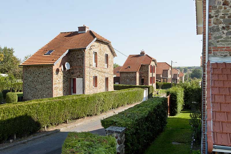 Cité ouvrière du Livet : logements d'ouvriers, rue Sainte-Barbe, vue du sud-ouest.