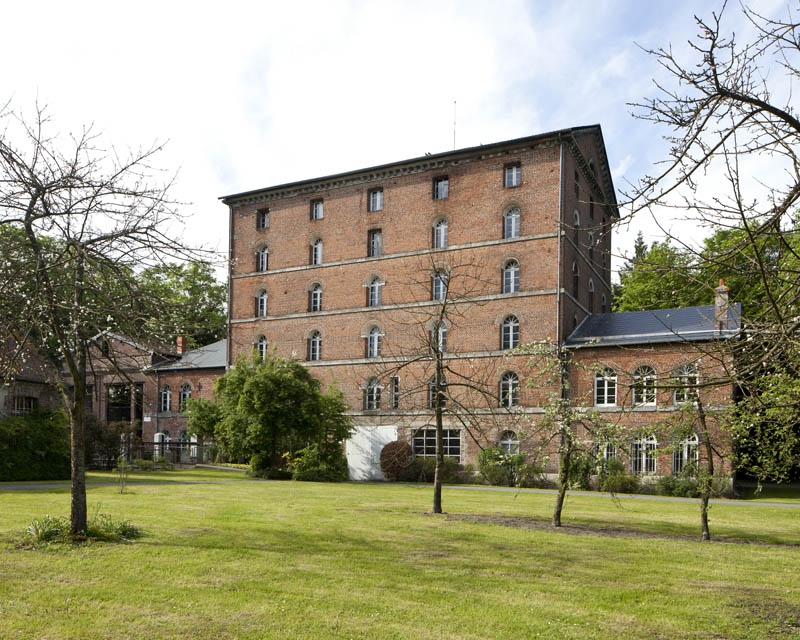 Bâtiment du moulin. Elévations extérieures sud et est.