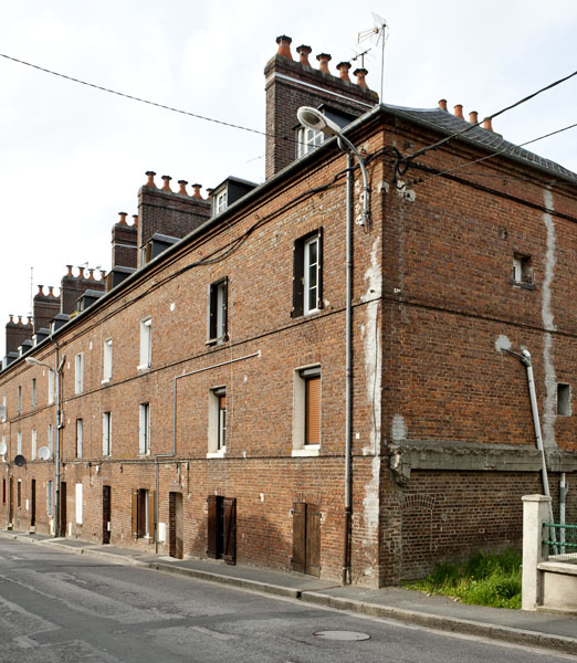 Filature de lin, puis usine de petit matériel électrique