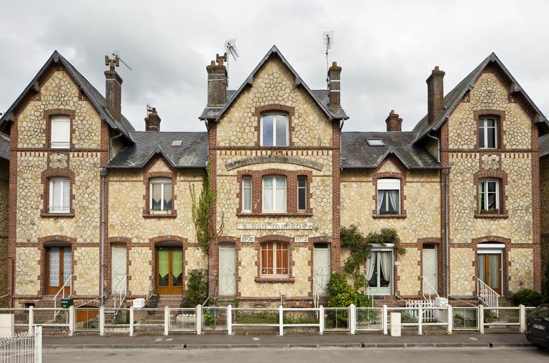 Cité ouvrière. Elévations sur la rue Paul-Banaston. Vue prise de l'ouest.