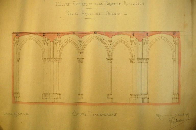 Coupe transversale de la tribune dressée par l'architecte Jules Tessier en 1907 (Archives du Sanctuaire de l'Oeuvre Expiatoire, Non référencé).