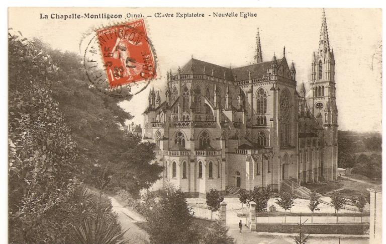 la Chapelle-Montligeon (Orne).- Oeuvre expiatoire - Nouvelle église [vue générale depuis le nord-est].- Carte postale, vers 1915.