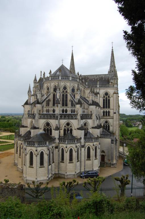 Vue générale depuis l'est.