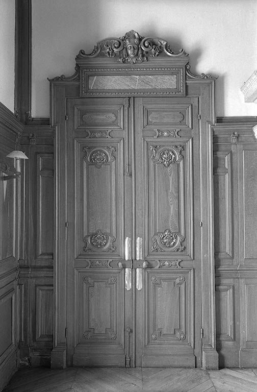 Porte intérieure.