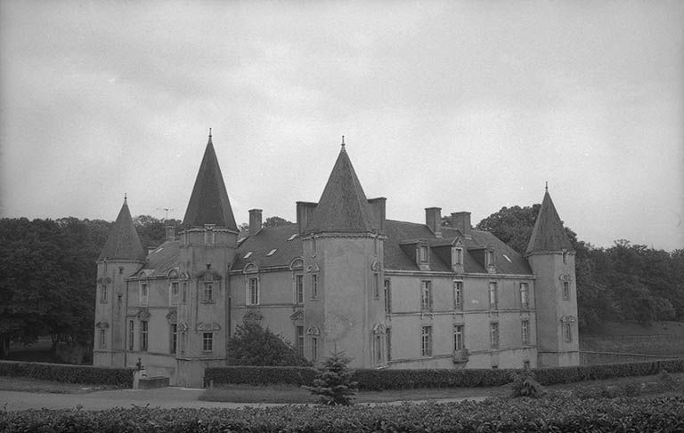 Elévations nord et ouest.