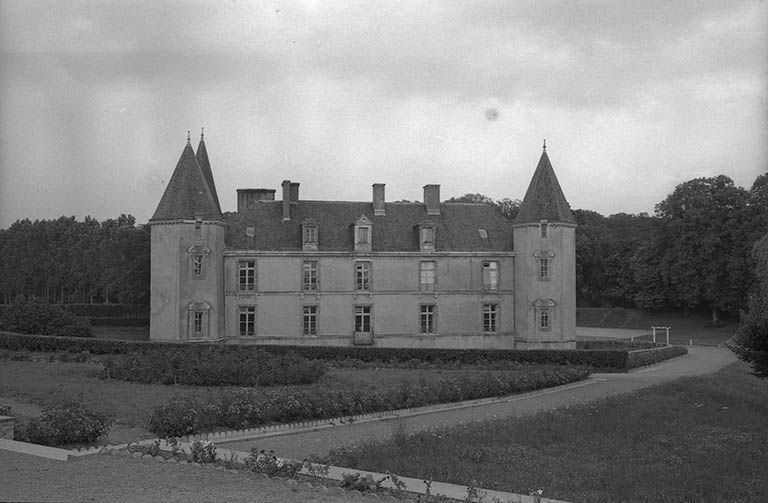 Elévation ouest.