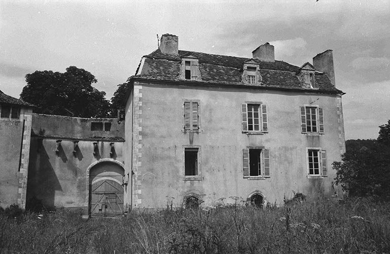 Bâtiment des communs.