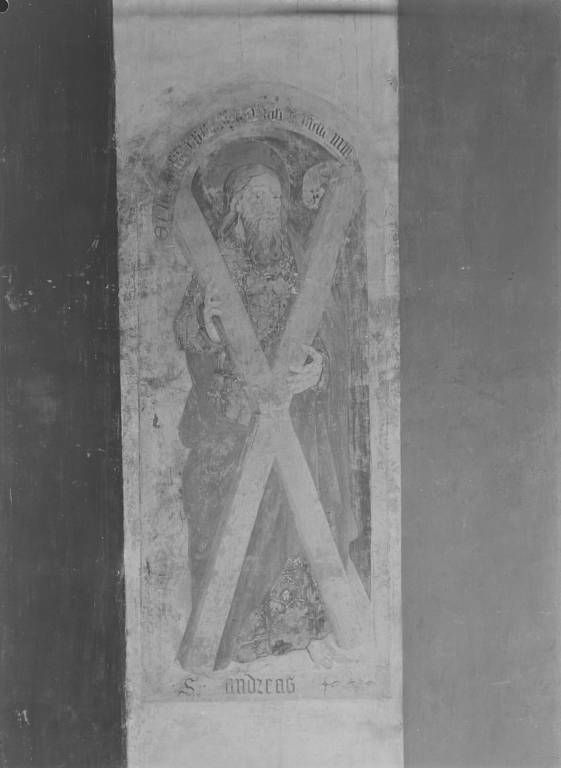 Peinture murale, nef, mur nord. 1er panneau : saint André (photo prise en 1969).