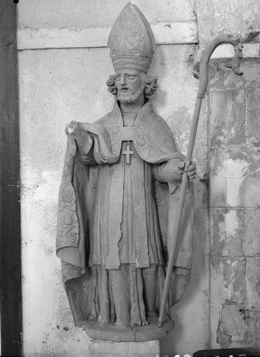 Statue (petite nature) : saint Nizier ?