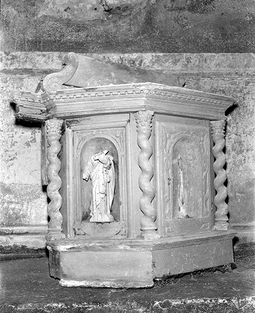 Tabernacle (tabernacle à ailes)