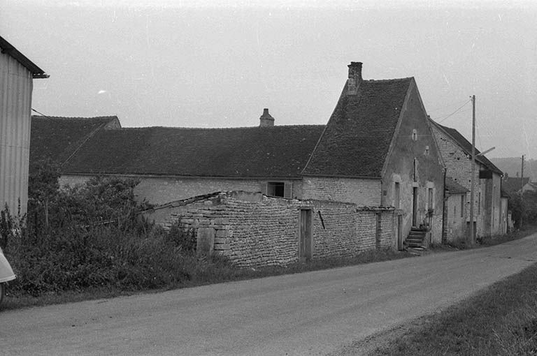 Vue depuis la route.
