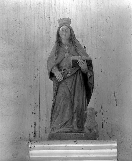 Statuette : Sainte Reine