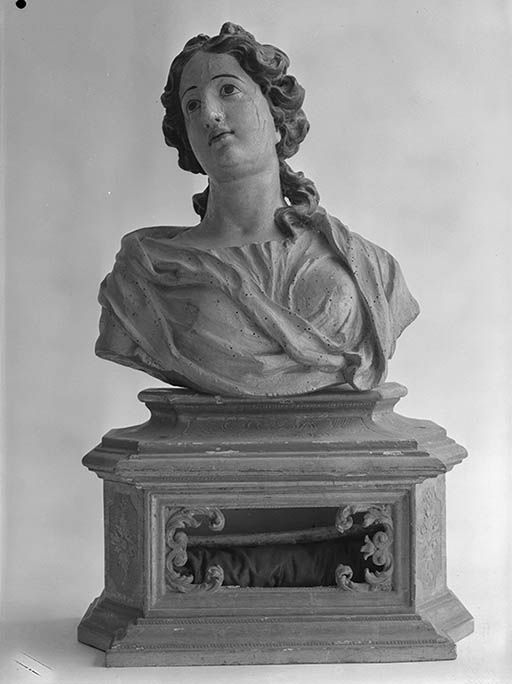 2 bustes-reliquaires : saint, sainte