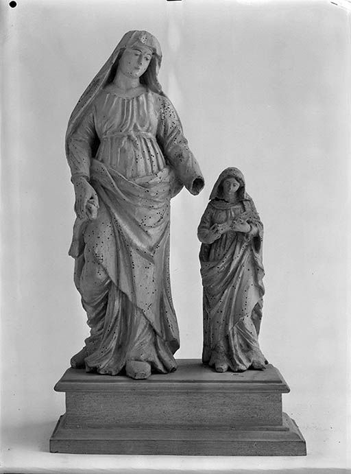Groupe sculpté : Education de la Vierge, face.