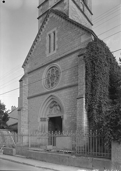 Façade antérieure.