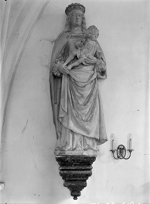 Statue : Vierge à l'Enfant