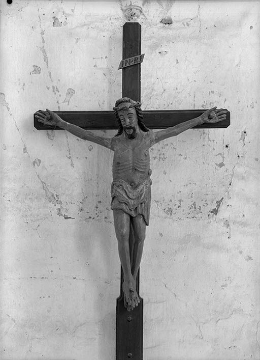 Croix : Christ en croix