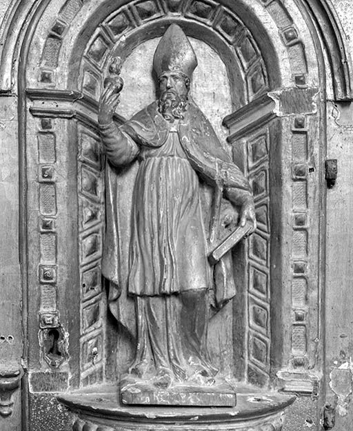 Détail : statuette de saint Augustin.