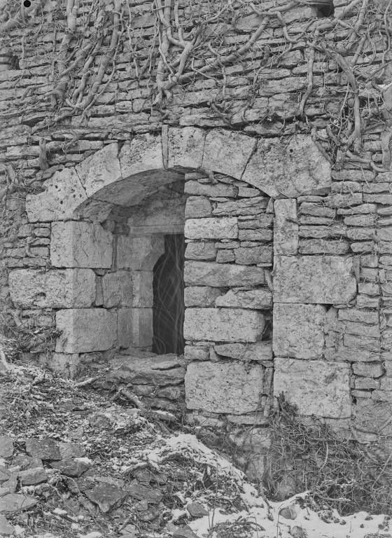 Bâtiment A : façade postérieure, la baie.