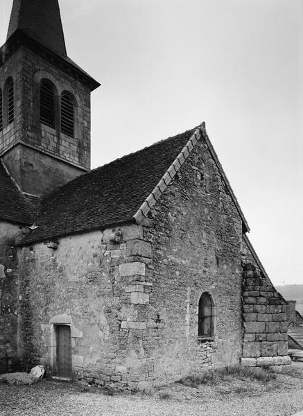 Chapelle vue de 3/4 gauche.