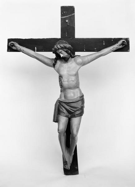 Croix (petite nature) : Christ en croix