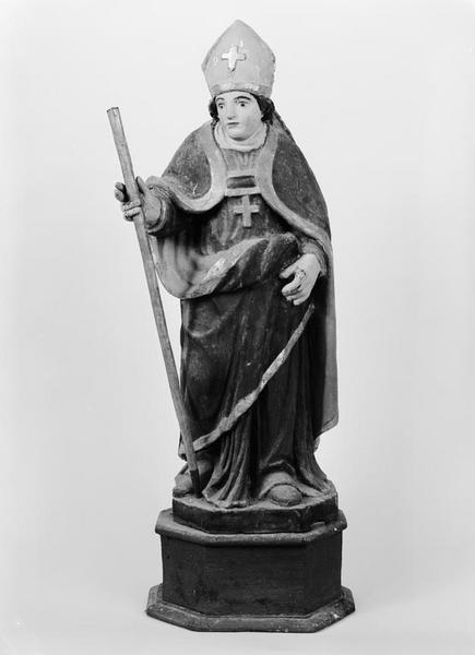 Statuette : saint évêque