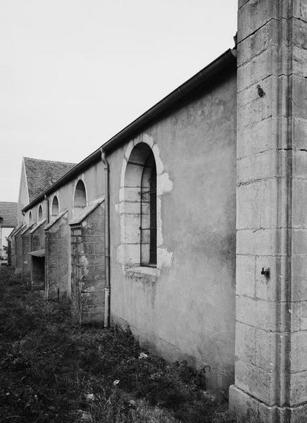 Vue de l'élévation gauche.