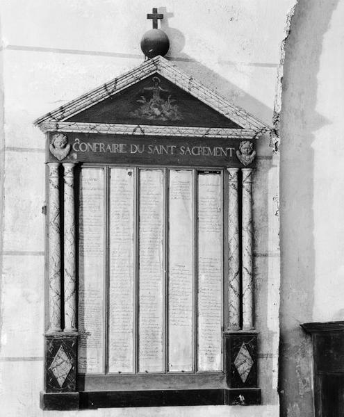 2 plaques commémoratives de confrérie : registre du saint sacrement, registre des agonisants