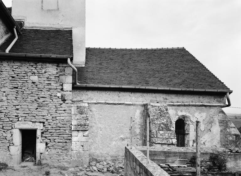 Elévation droite du choeur.