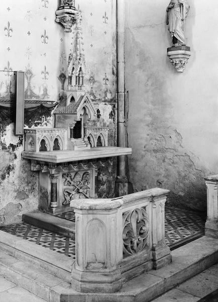 2 autels, tabernacle (2, en pendant, autel table, tabernacle architecturé), style néo-gothique