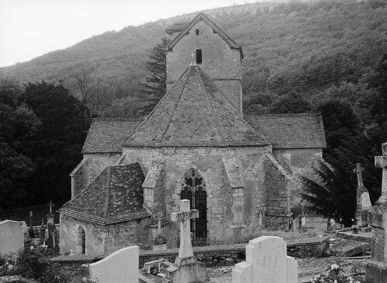 Vue d'ensemble prise du nord-est : élévation postérieure.