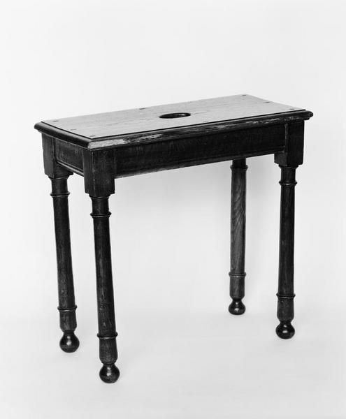 Tabouret d'église (2, paire, 1)