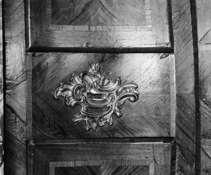Détail d'une entrée de serrure.