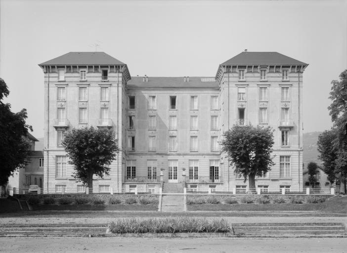 Grand Hôtel des Bains.