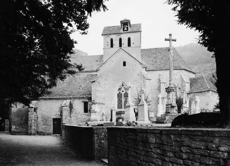 Vue d'ensemble, prise du sud-est, depuis la rue Saint-Jean : élévation latérale droite.