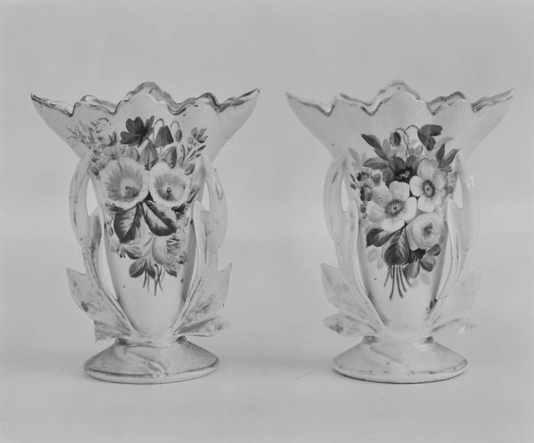 Paire de vases n°2.