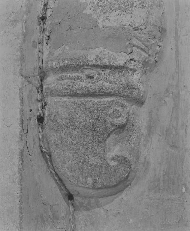 Chapelle gauche, 1ère travée : culot postérieur droit.
