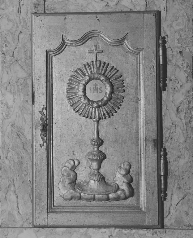 Détail : porte du tabernacle.
