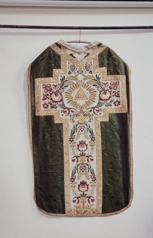 Chasuble et étole (ornement vert)